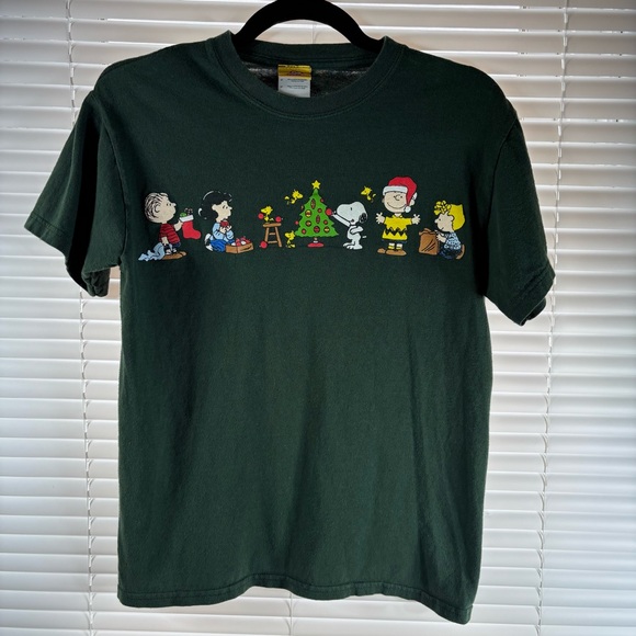 Peanuts Tops - Vintage Peanuts Shirt Womens Small Christmas Charlie Brown Gang Crewneck T Gift